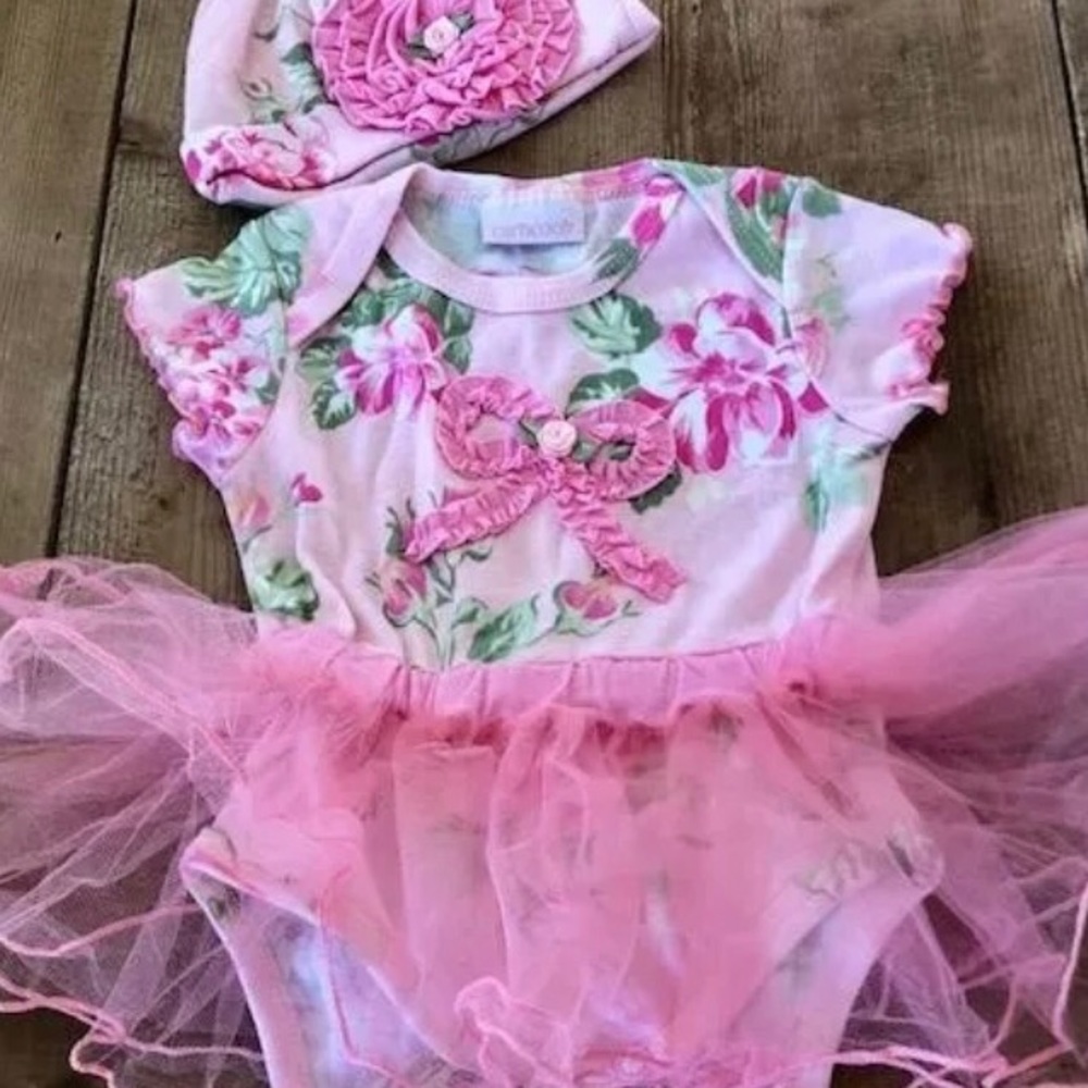 CachCach Pink Two Piece Floral Onesie TuTu Hat